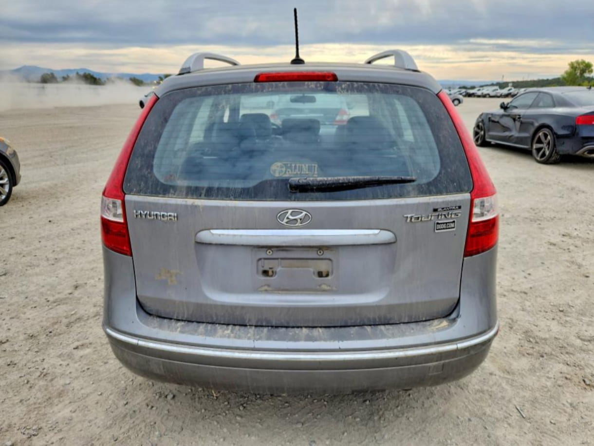 2011 Hyundai Elantra Touring Wagon SE